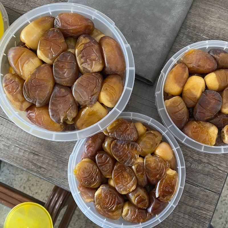 رطب عسلی کبکاب درشت و درجه یک دو کیلویی