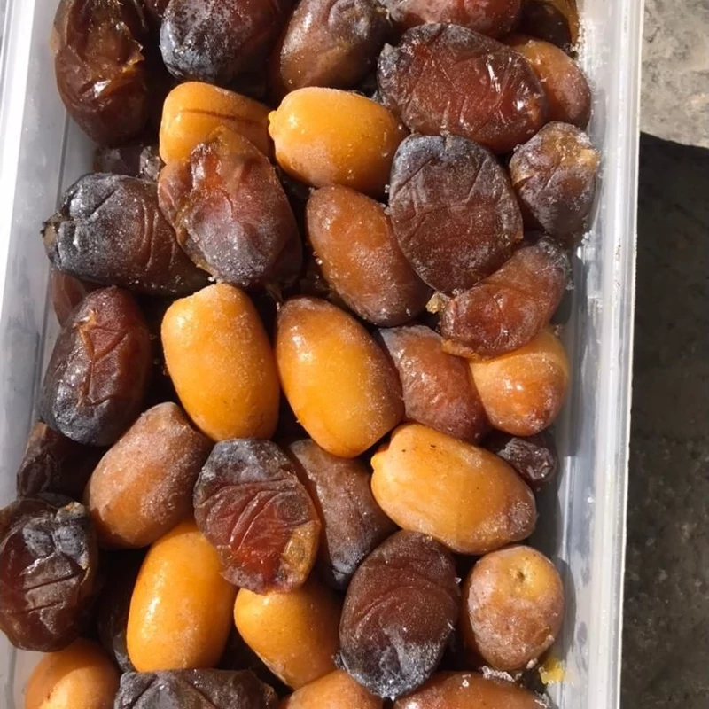 رطب عسلی کبکاب درجه یک درشت