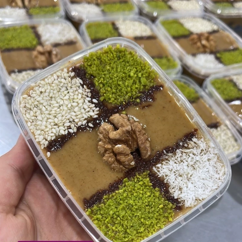 رنگینک اصیل جنوبی با روغن کنجد محلی و خرمای کبکاب درجه یک تازه(نیم کیلویی)